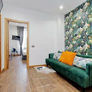 Style Julia 50 Mt From Colosseum Apartment